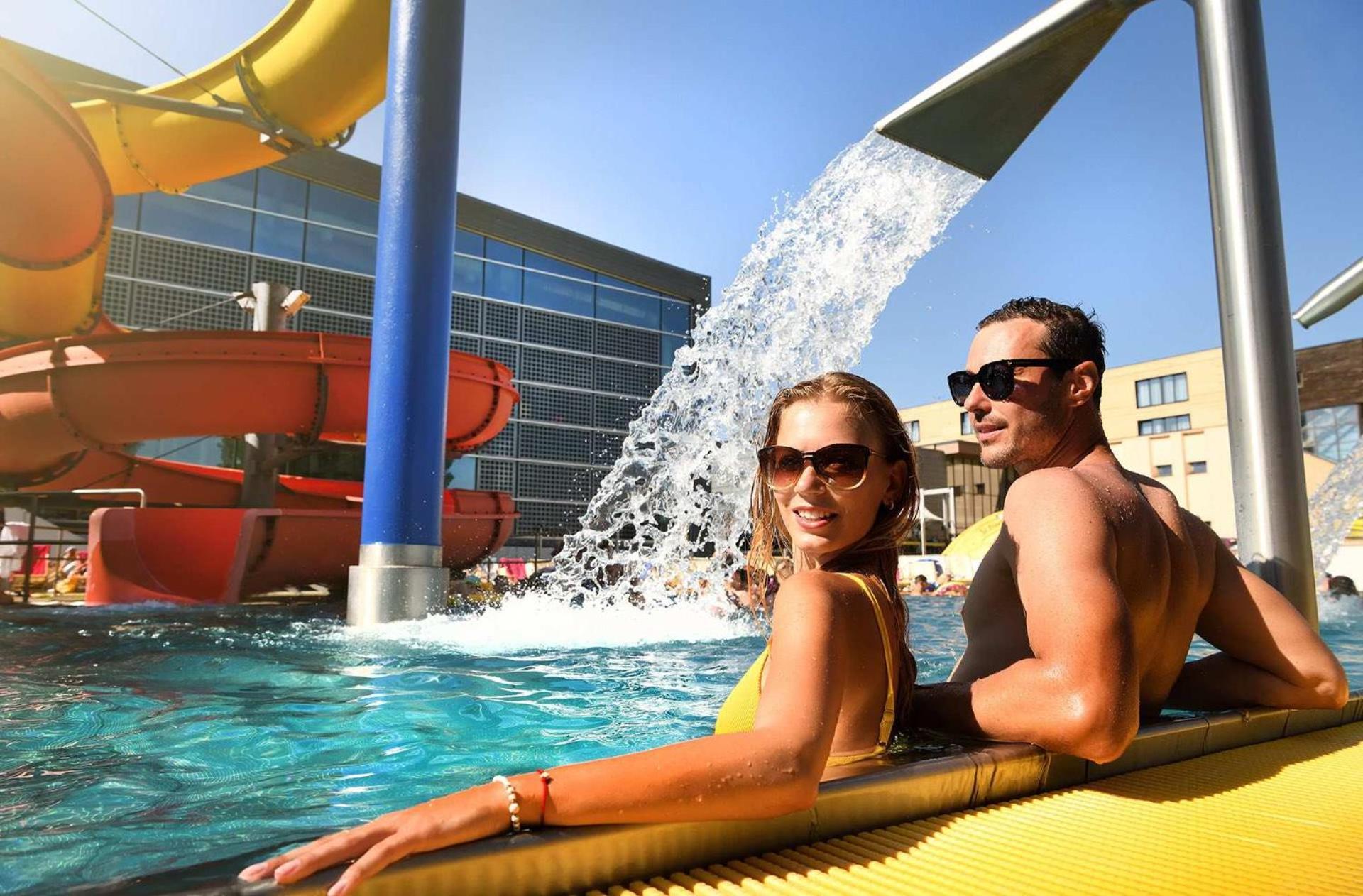 Hotel Aquacity Riverside Poprad Exteriér fotografie